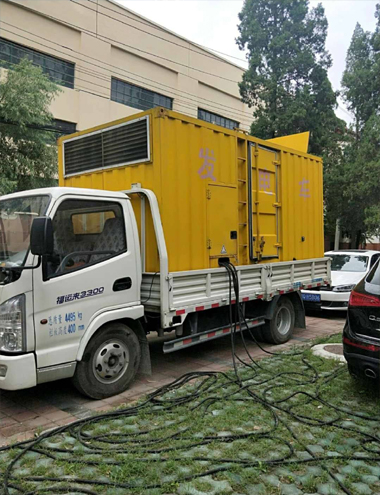 驿城发电车出租-柴油发电机组排烟系统设计要求及其考虑因素