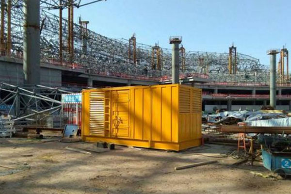 驿城发电机出租如何判断空气滤清器是否需要更换？