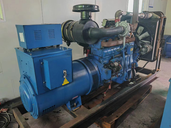 驿城100kW柴油发电机组使用多级机油有哪些优缺点？